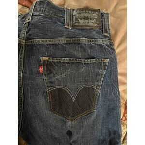 Levis' The Original Jeans - Loose Straight 569 - Size W38/L24